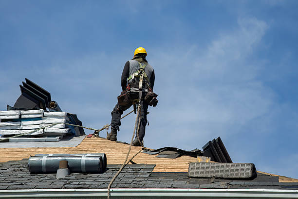 Professional Gutter Installation technician working in Pennsauken, NJ